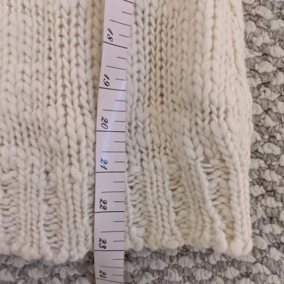 trf knitwear Zara Cardigan  L - Picture 4 of 6